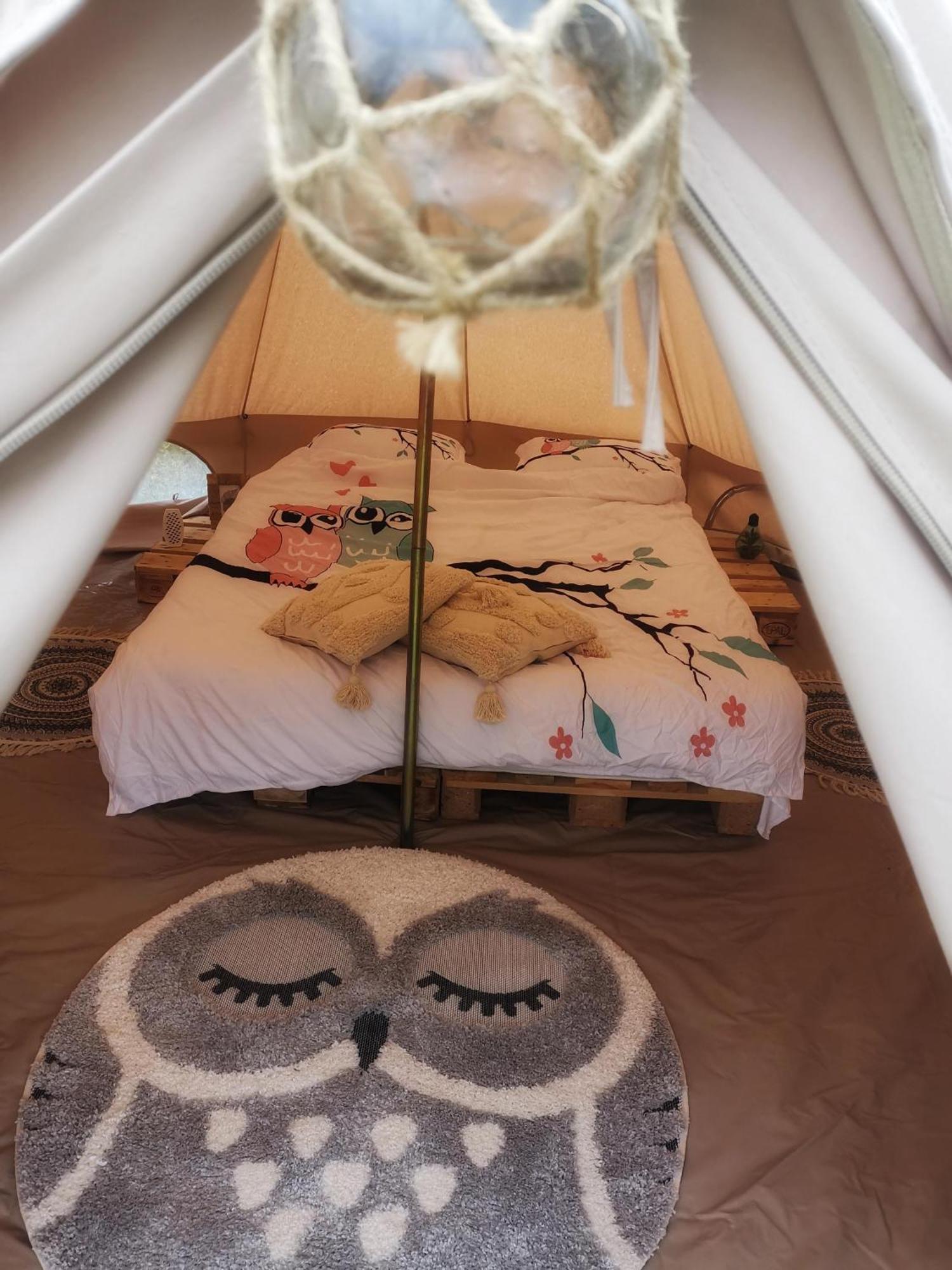 Luna Rock Glamping Brezoi - Blue Scai Bagian luar foto